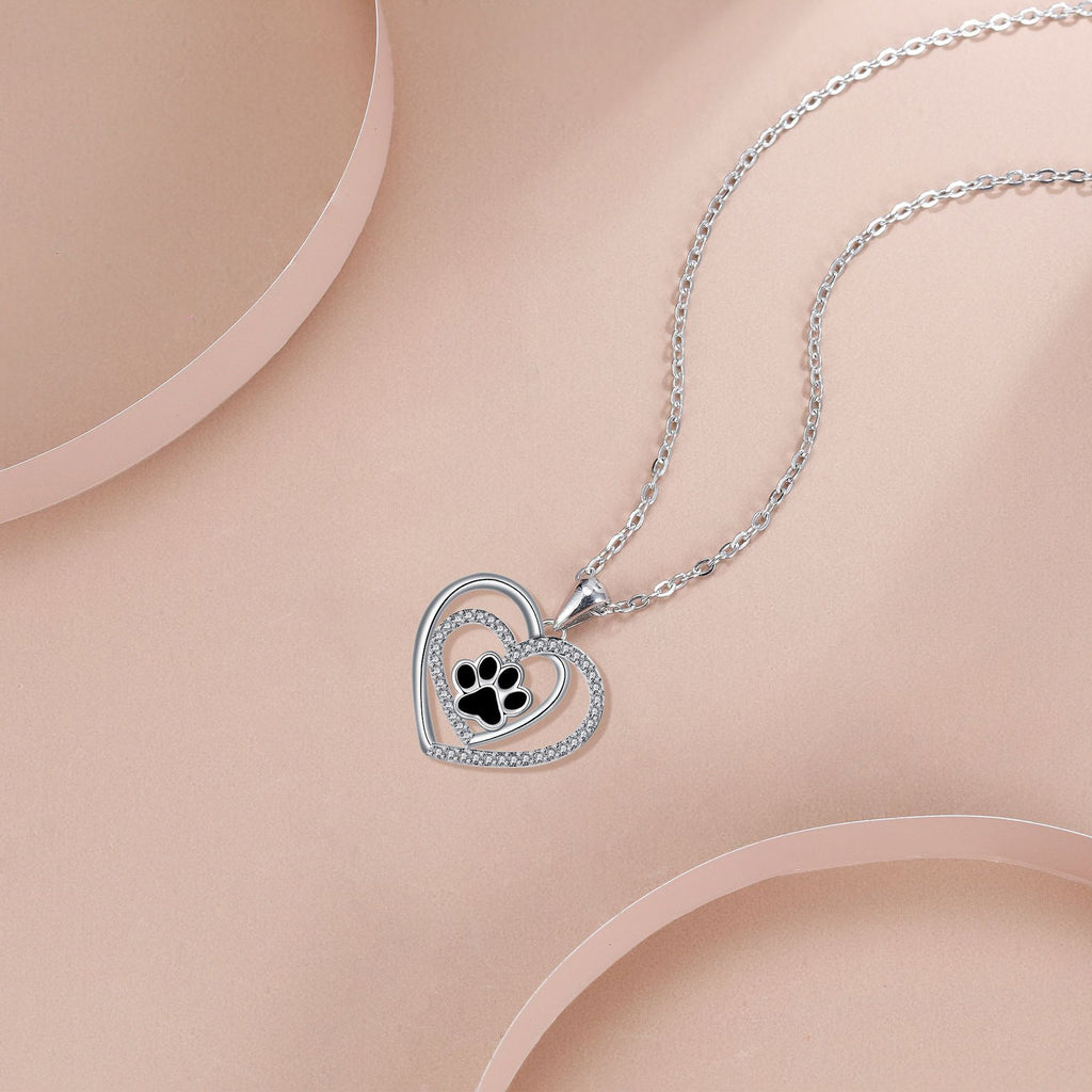 Collar de huellas de patas